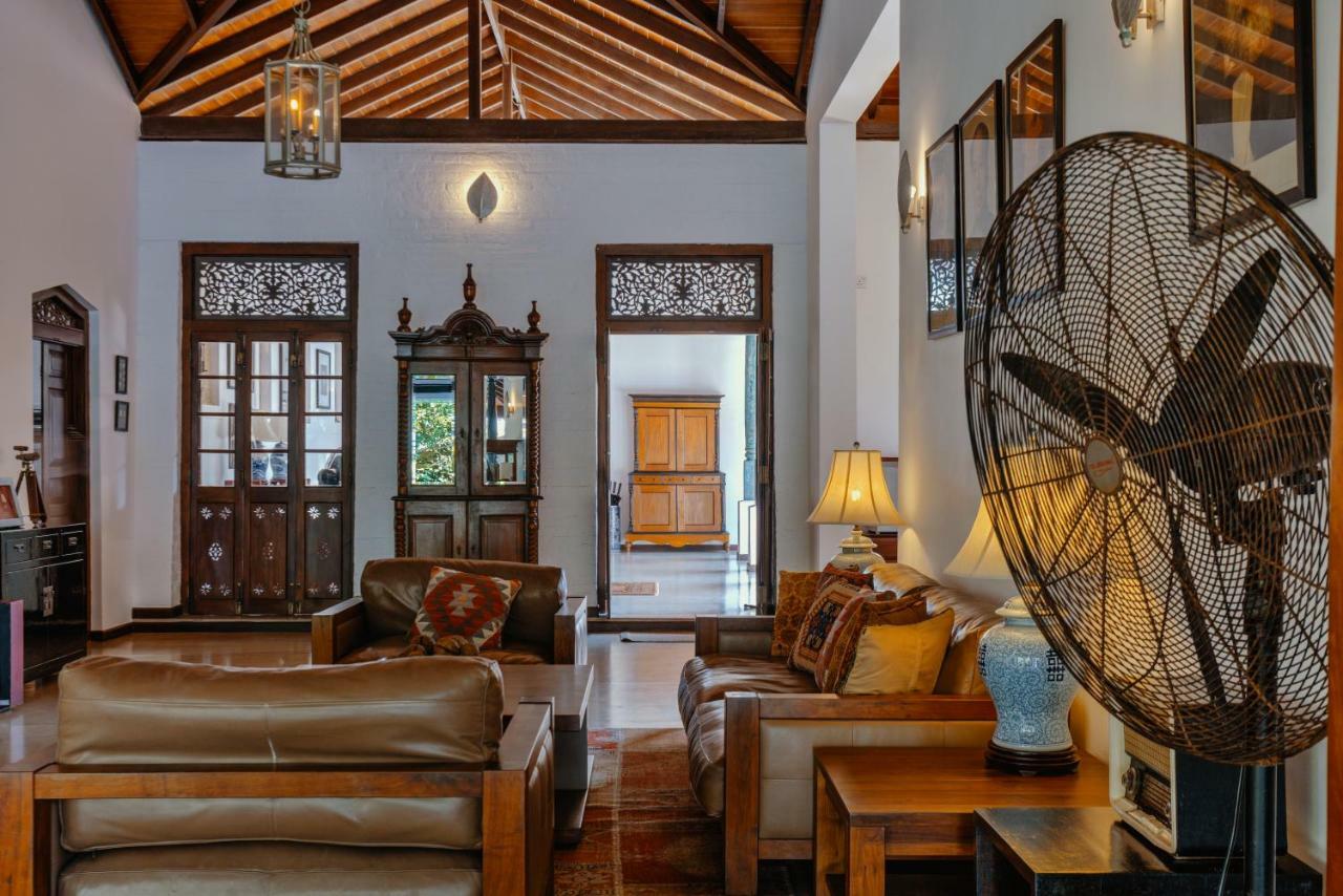 Villa Republic, Bentota  Aluthgama Buitenkant foto