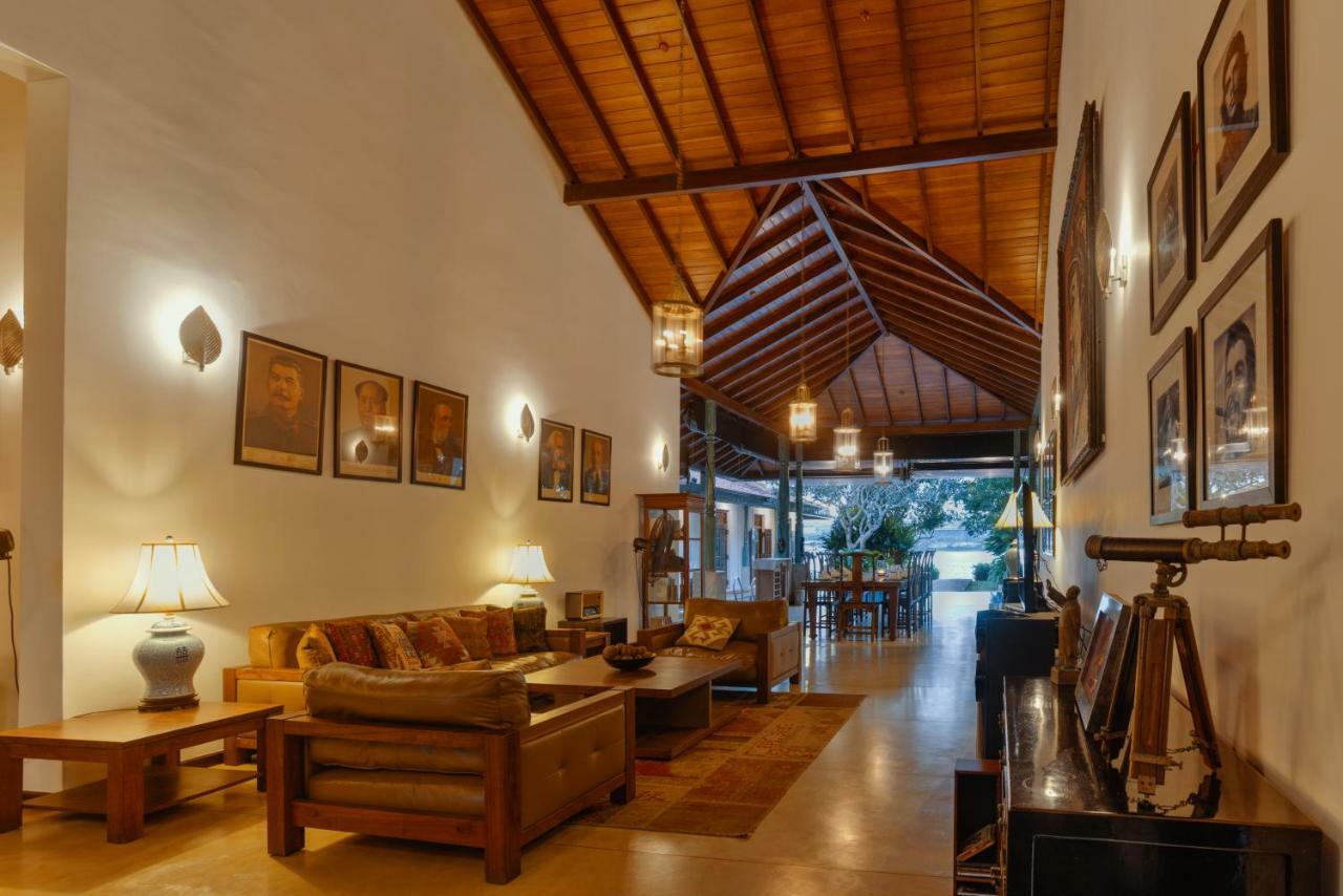Villa Republic, Bentota  Aluthgama Buitenkant foto