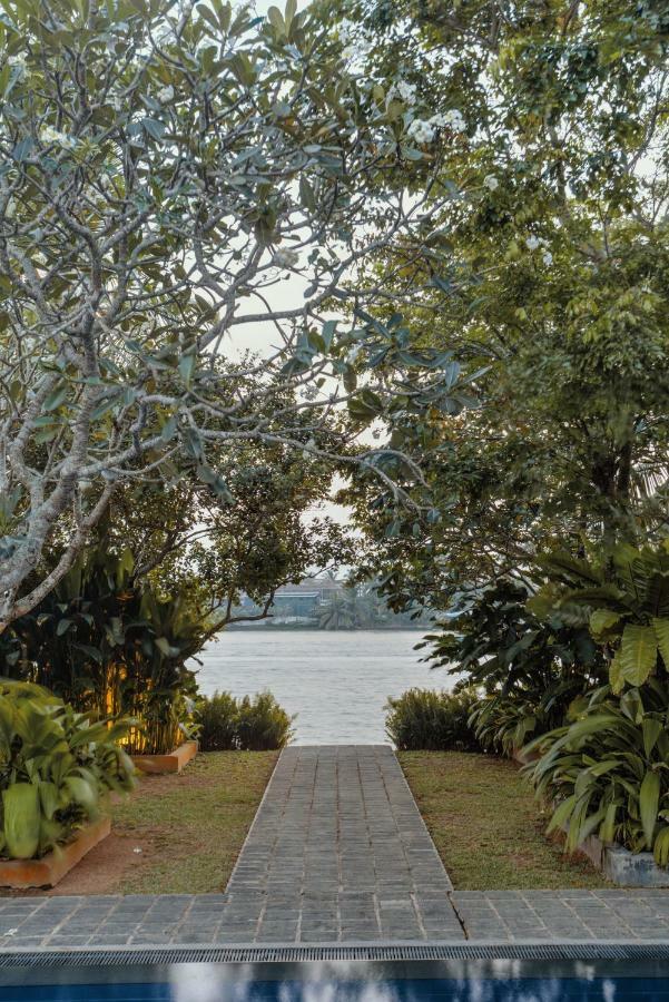 Villa Republic, Bentota  Aluthgama Buitenkant foto