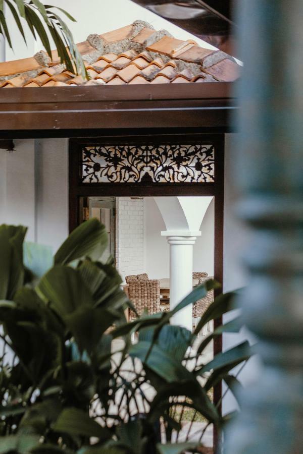 Villa Republic, Bentota  Aluthgama Buitenkant foto